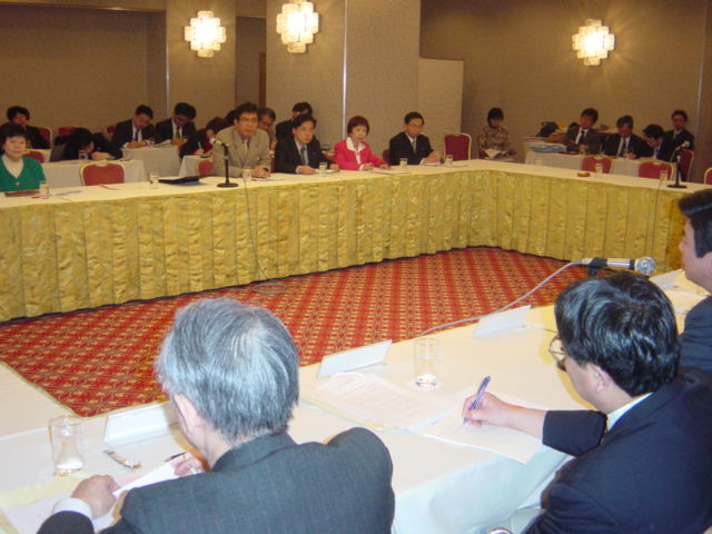 井上哲士 四野党で医療費三割負担凍結法案ヒアリング 予算案学習会
