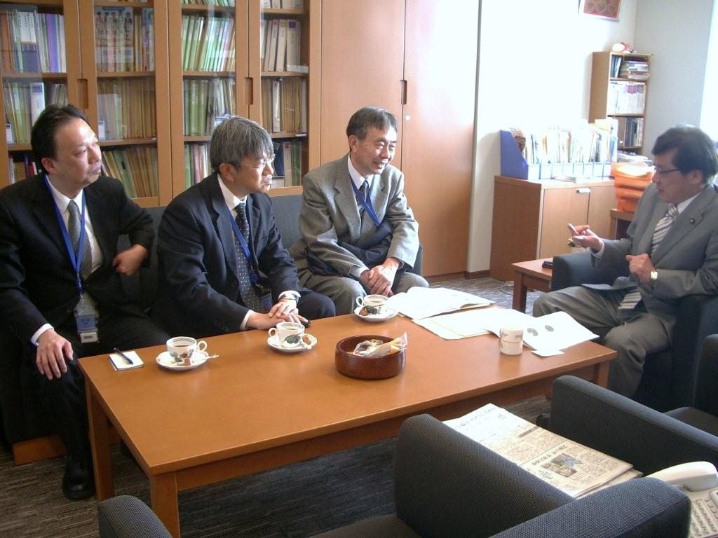 https://www.inoue-satoshi.com/diary/4175_1.jpg