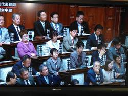 本会議場.jpg